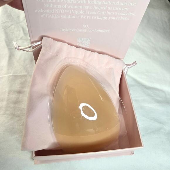 Cakes Body Grippy Cakes Triangles Non-Adhesive - Picture 3 of 4